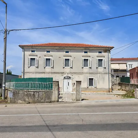 Apartment 1902 Omisalj